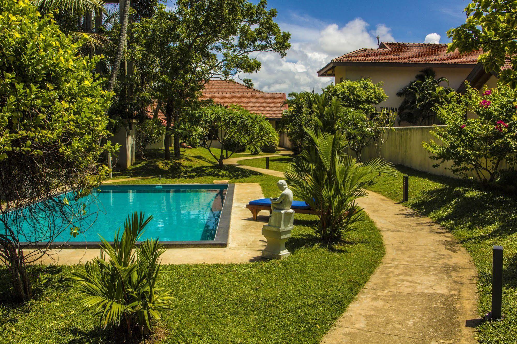 The Lagoon Villa Kurana Katunayaka Exterior photo